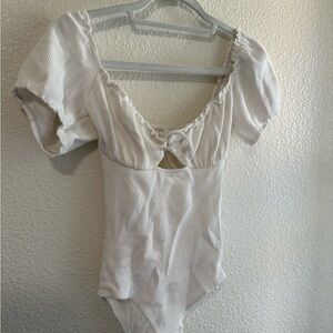 Elegant White Puff Sleeve Top